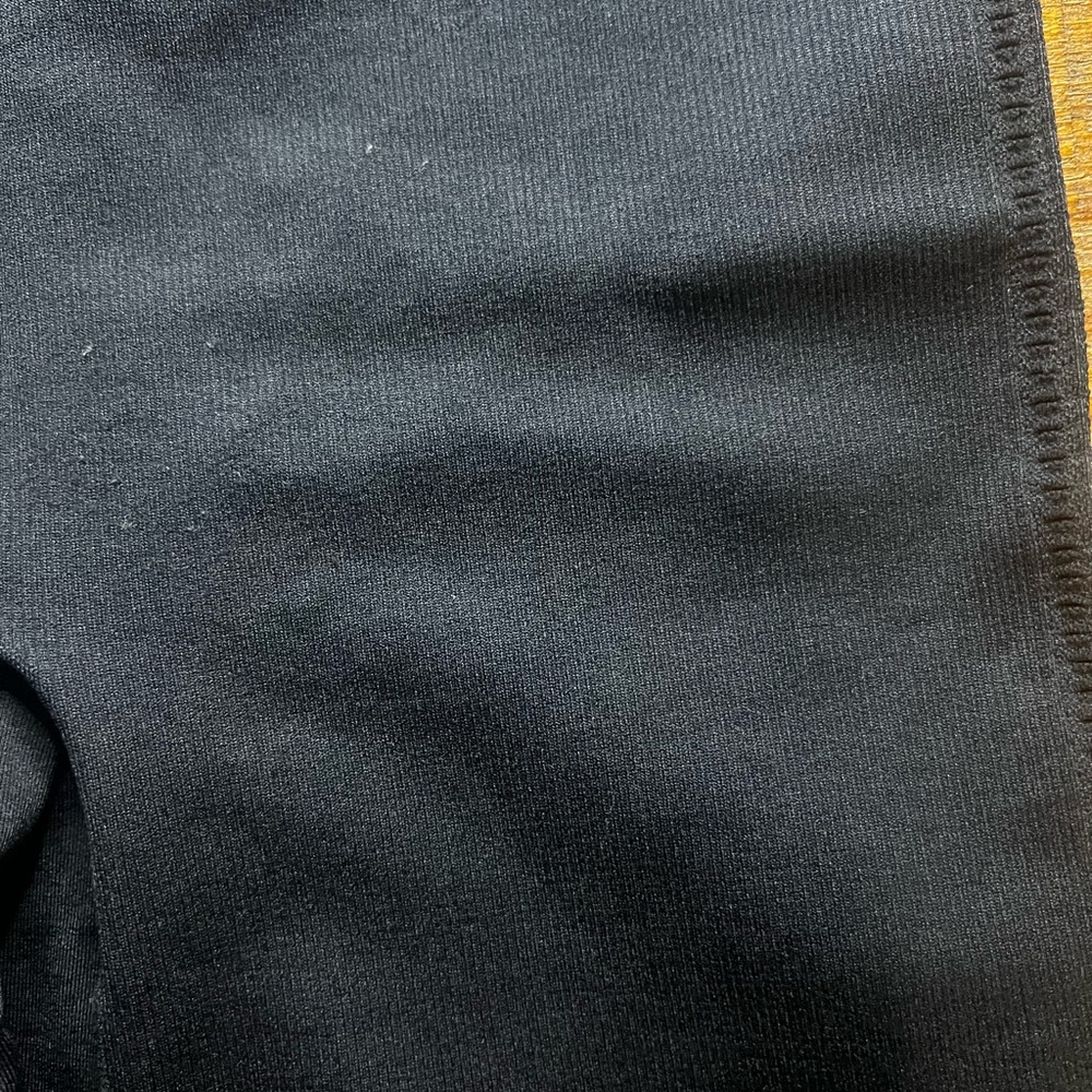 Fabletics Bike Short - Picture 4 of 5